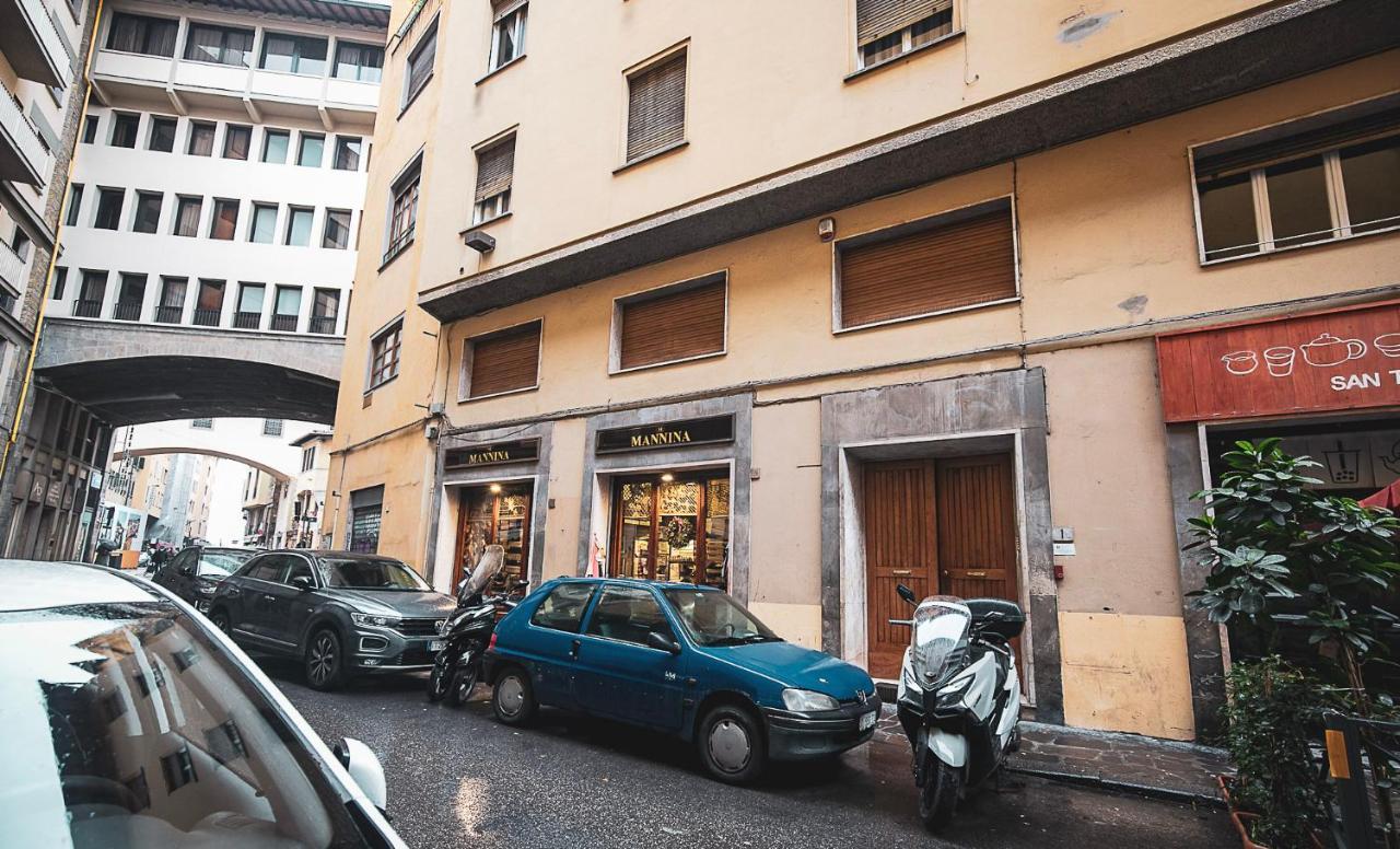 Acacia Firenze - Avocado Apartment Bagian luar foto