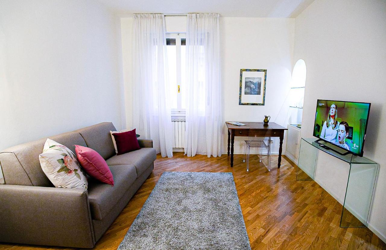 Acacia Firenze - Avocado Apartment Bagian luar foto